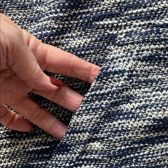 Onia Navy and White Knit Hoodie - Picture 5 of 13